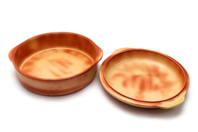 Cimplet – tradicionalna glinena posuda za pečenje s poklopcem